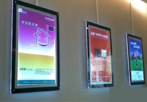 大足什么是超薄灯箱?